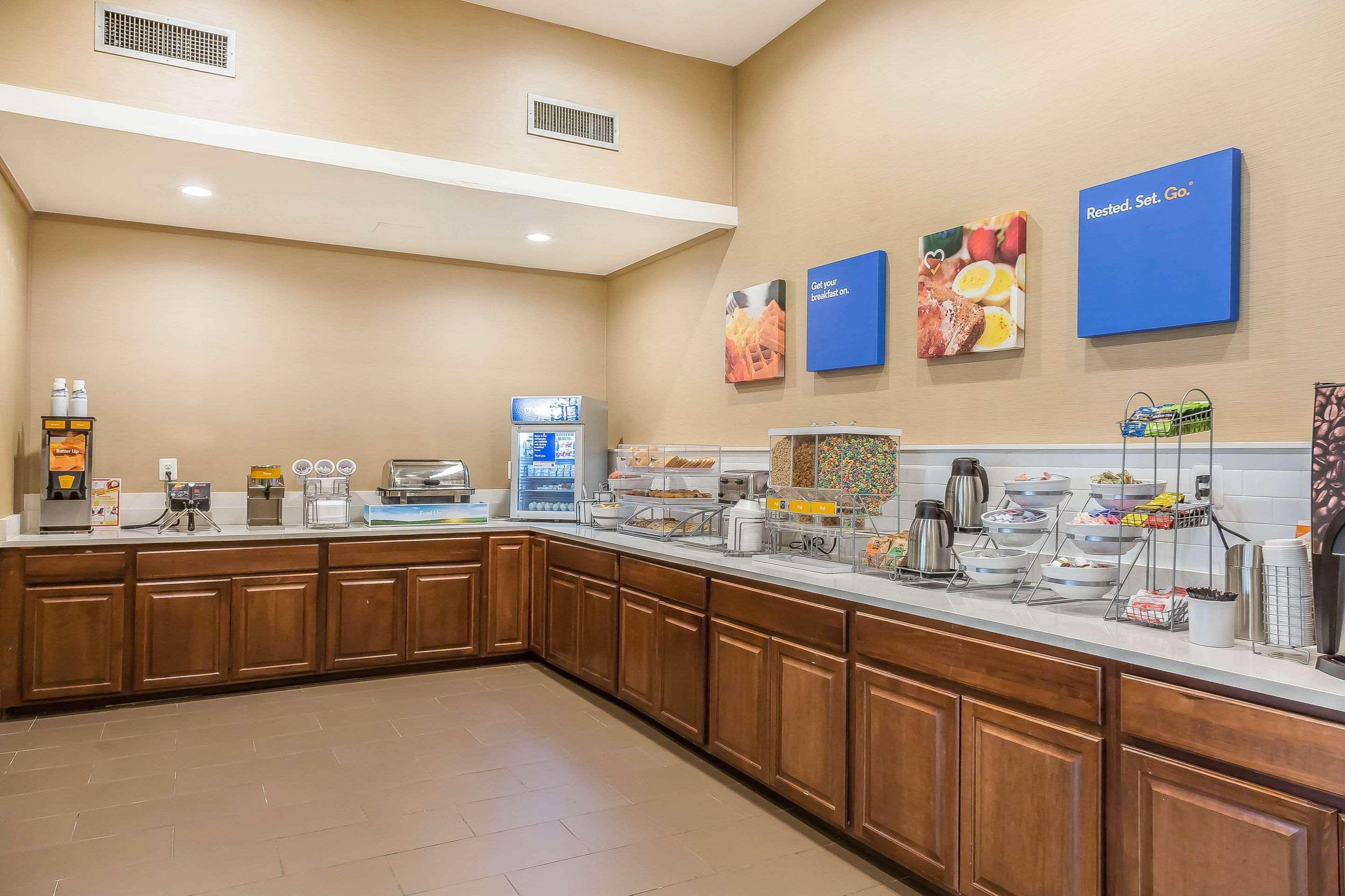 Comfort Inn & Suites אברדין מראה חיצוני תמונה
