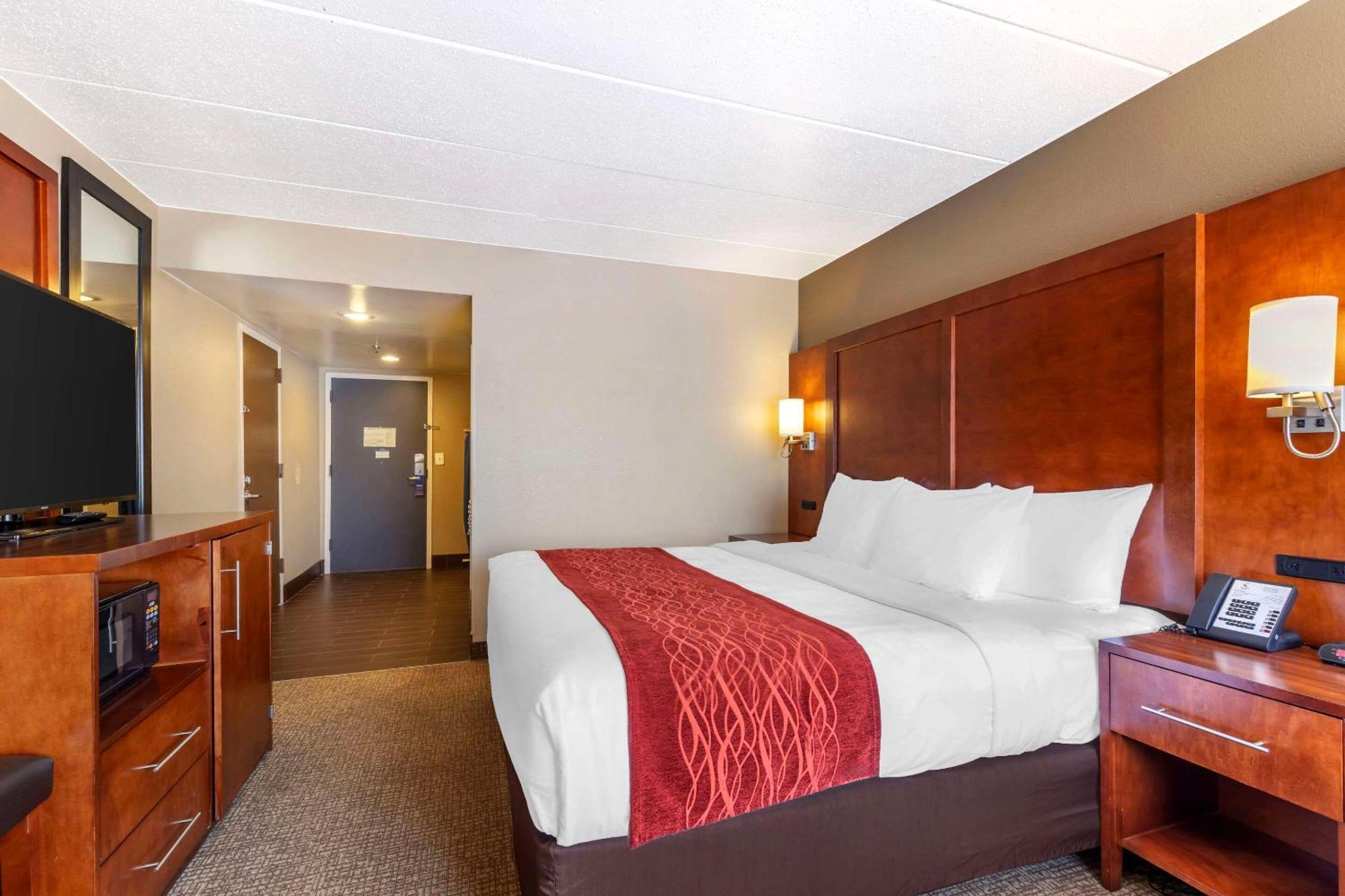 Comfort Inn & Suites אברדין מראה חיצוני תמונה