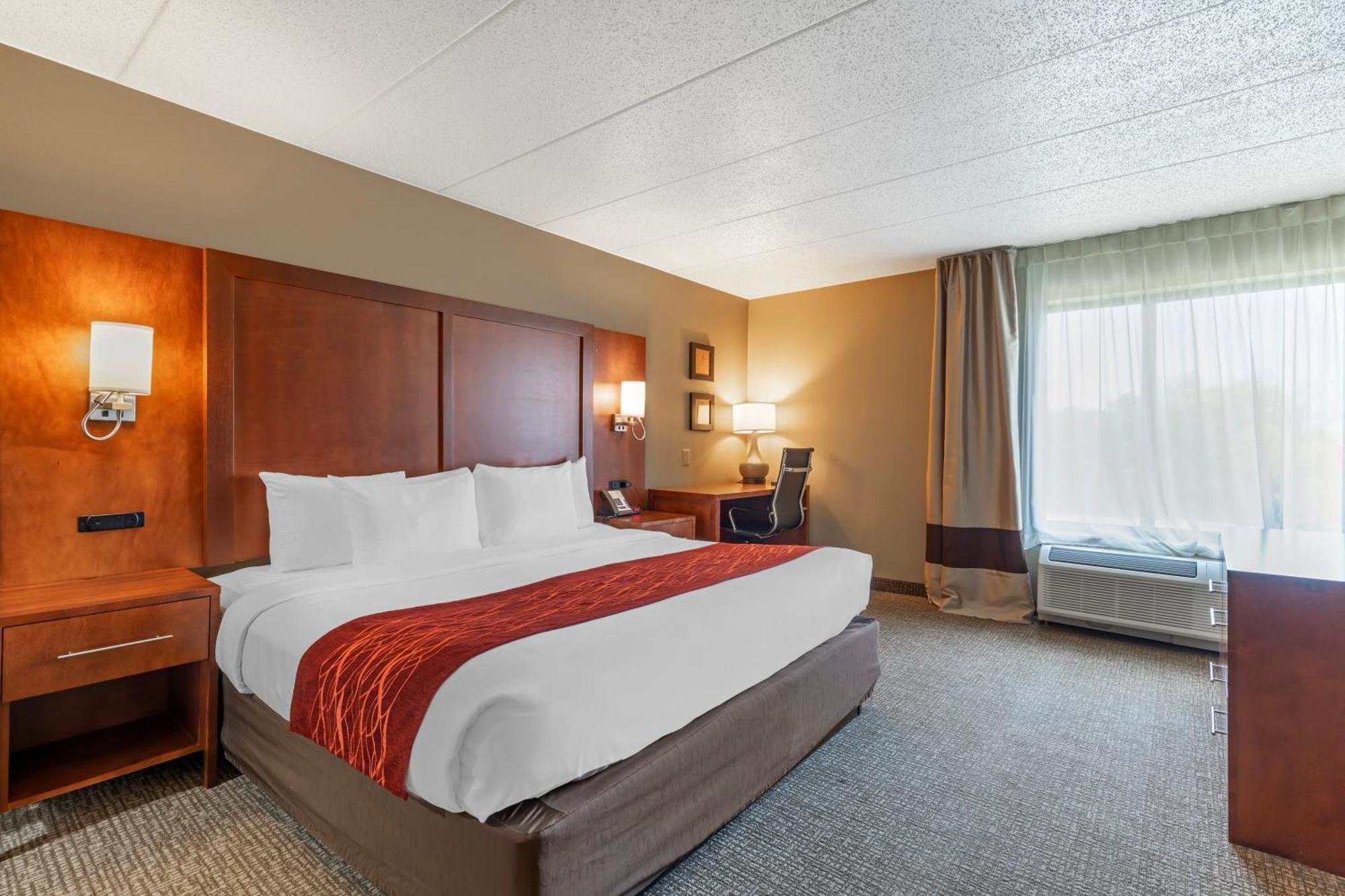 Comfort Inn & Suites אברדין מראה חיצוני תמונה